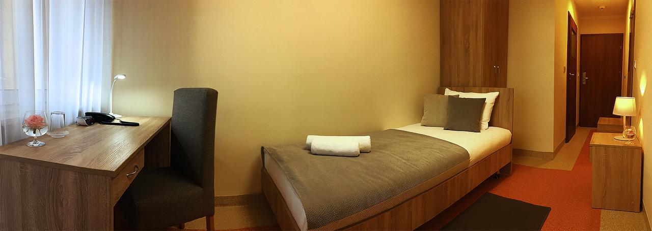 Hostel Fortis Ostroleka  Εξωτερικό φωτογραφία