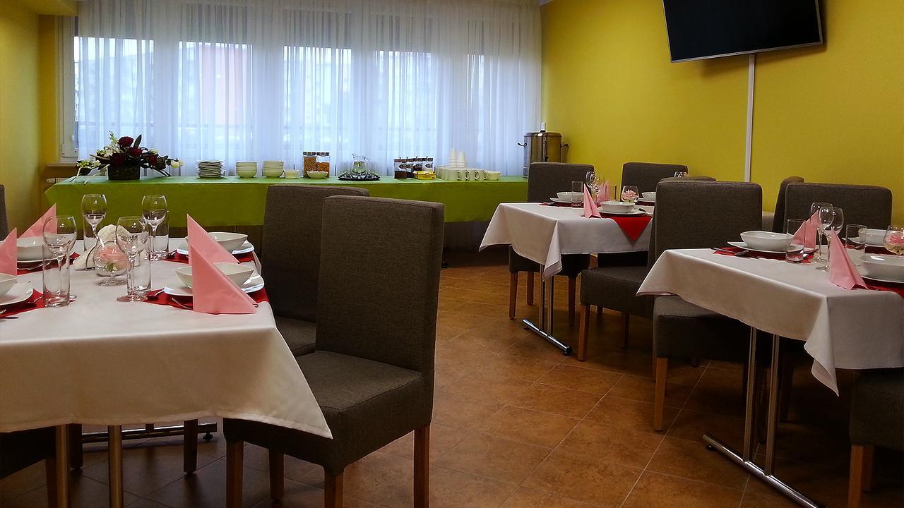 Hostel Fortis Ostroleka  Εξωτερικό φωτογραφία