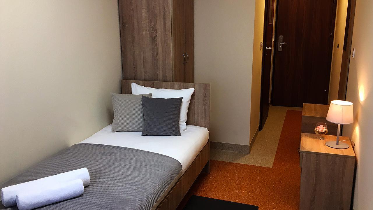 Hostel Fortis Ostroleka  Εξωτερικό φωτογραφία